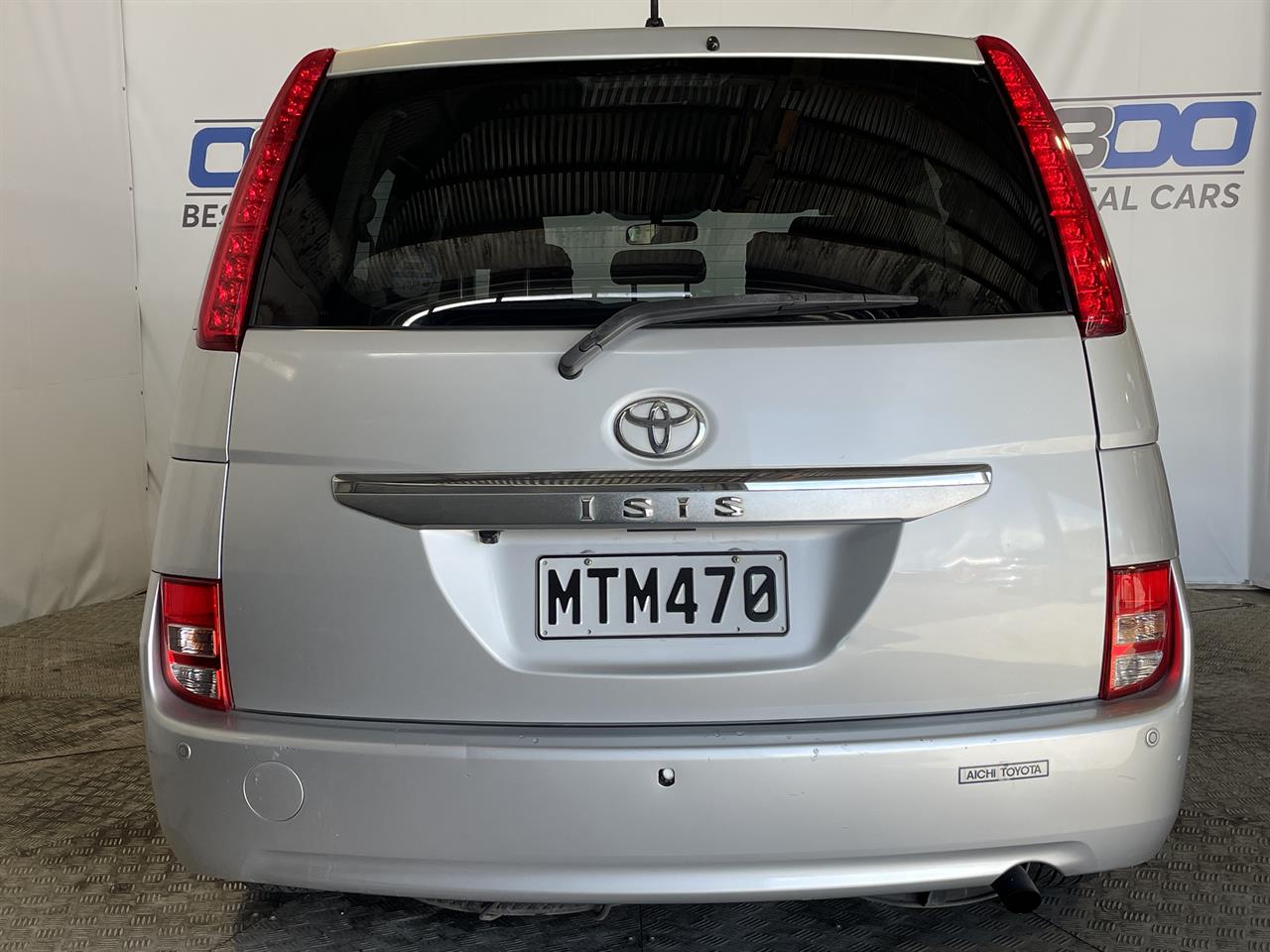 2009 Toyota Isis