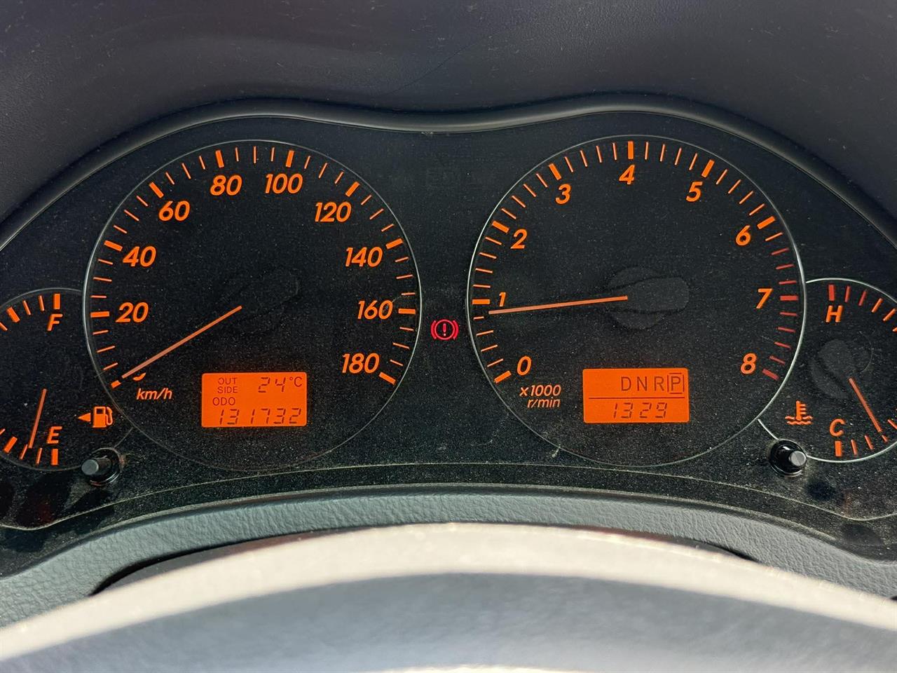 2004 Toyota Avensis