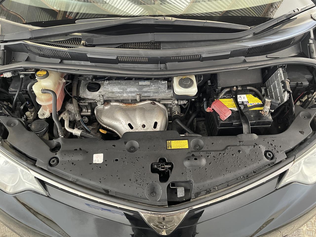 2006 Toyota Estima