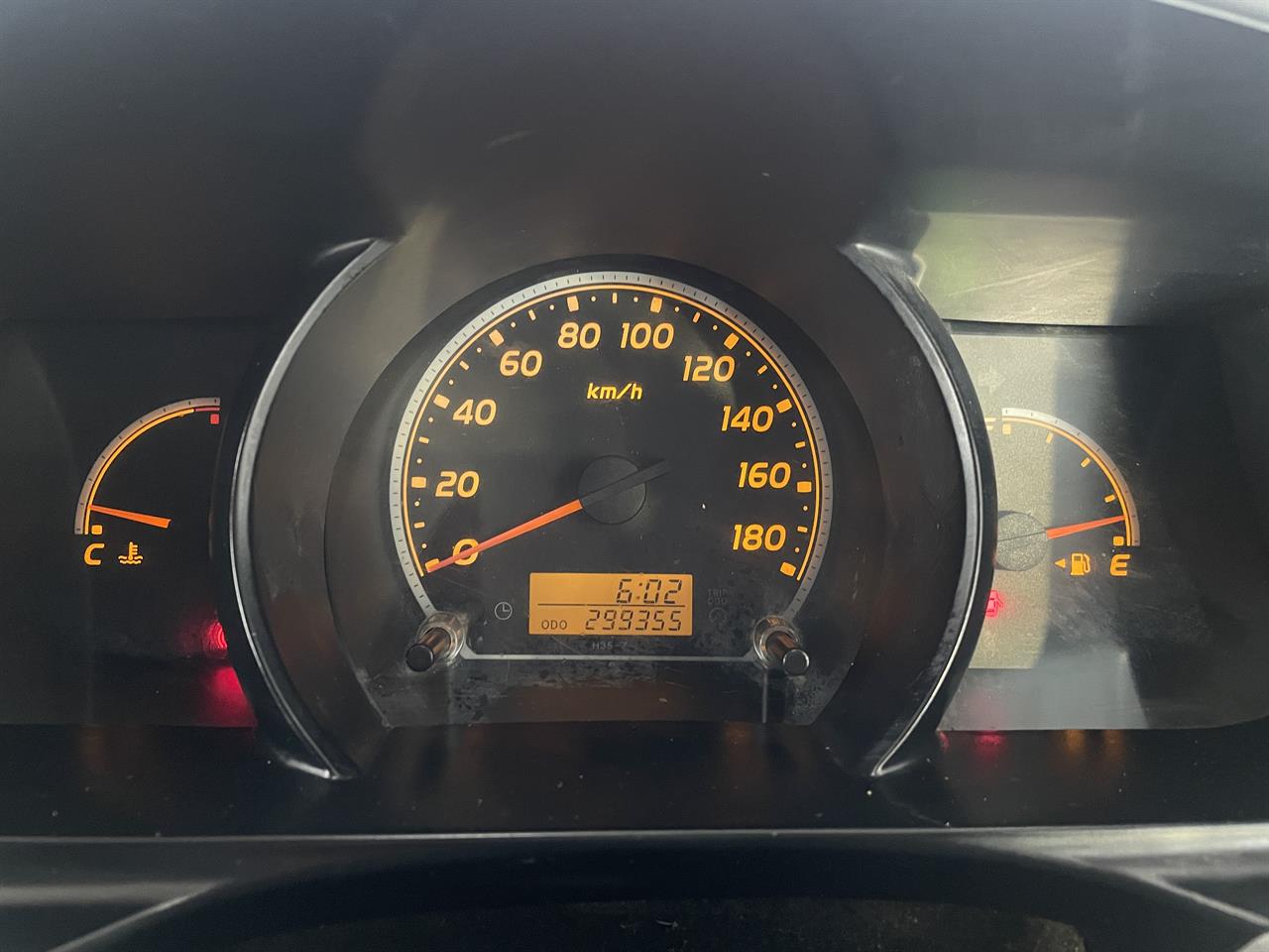 2005 Toyota Hiace