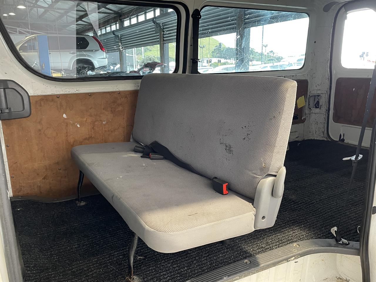 2006 Toyota Hiace