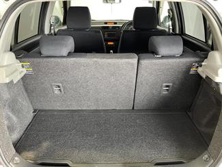 2009 Suzuki Swift - Thumbnail