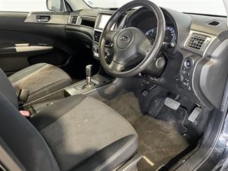 2010 Subaru Exiga - Thumbnail