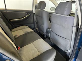 2006 Toyota Corolla - Thumbnail