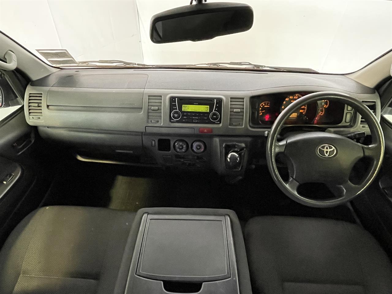 2014 Toyota Hiace