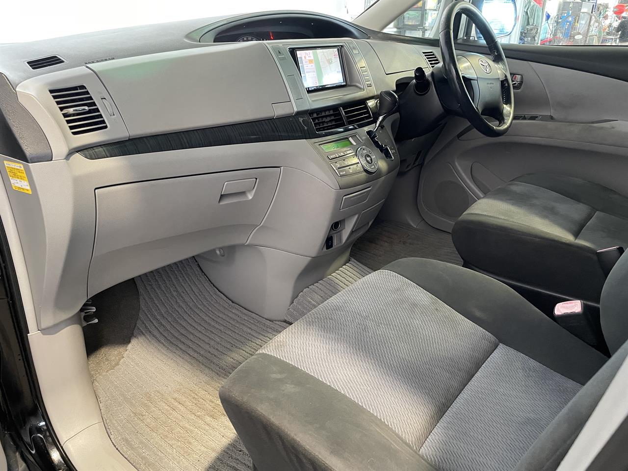 2006 Toyota Estima