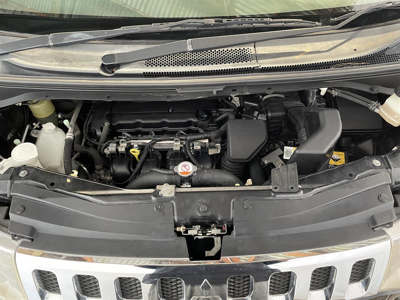2010 Mitsubishi Delica