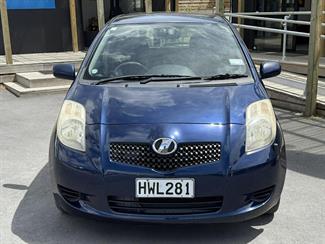 2005 Toyota Vitz - Thumbnail