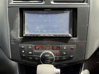 2012 Nissan Serena - Thumbnail