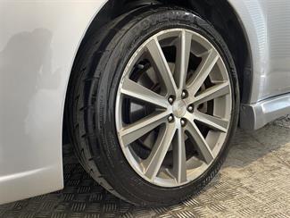 2013 Subaru Legacy - Thumbnail