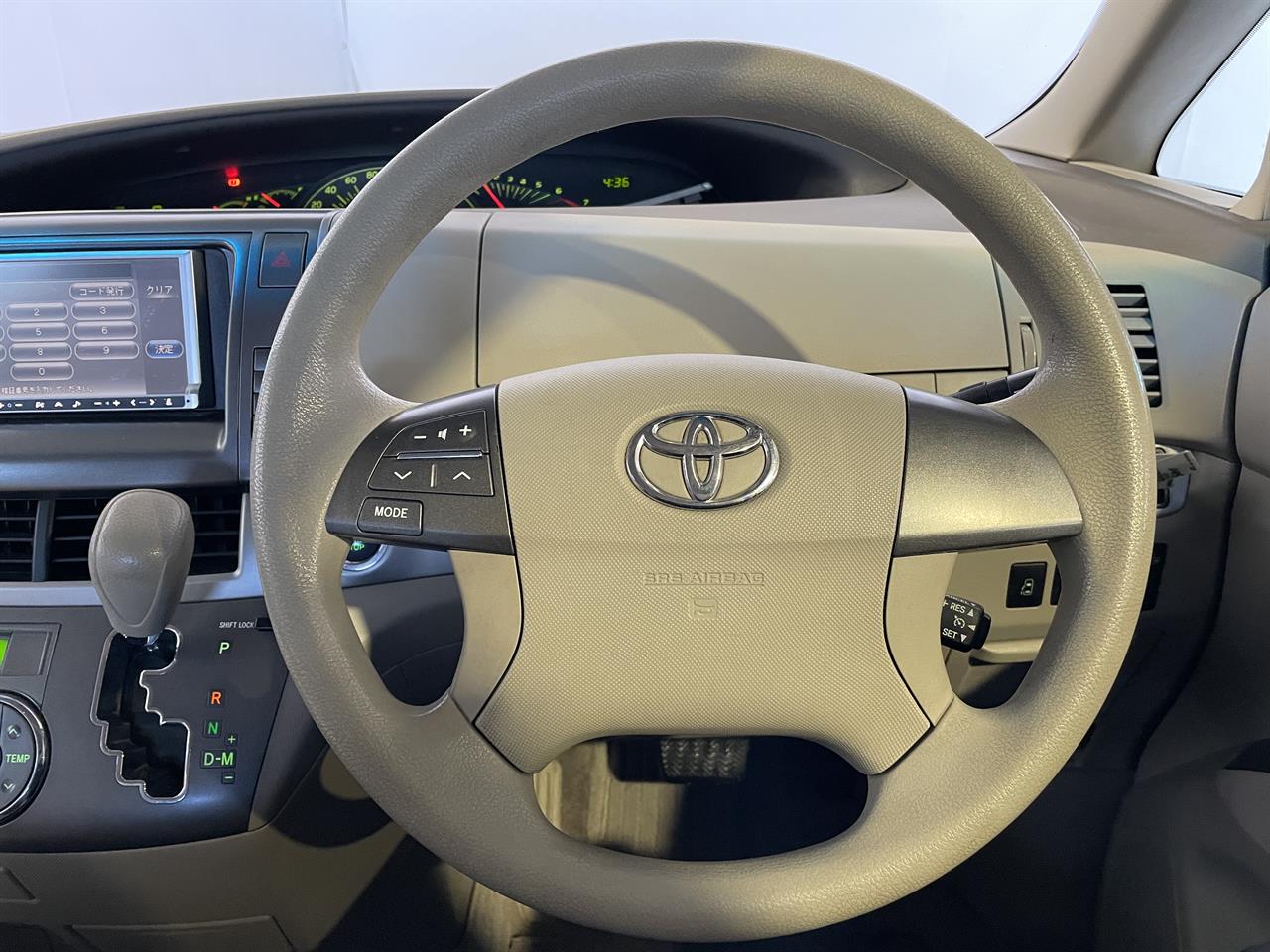 2010 Toyota Estima
