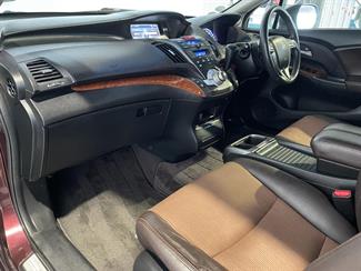 2010 Honda Odyssey - Thumbnail