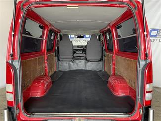 2014 Toyota Hiace - Thumbnail