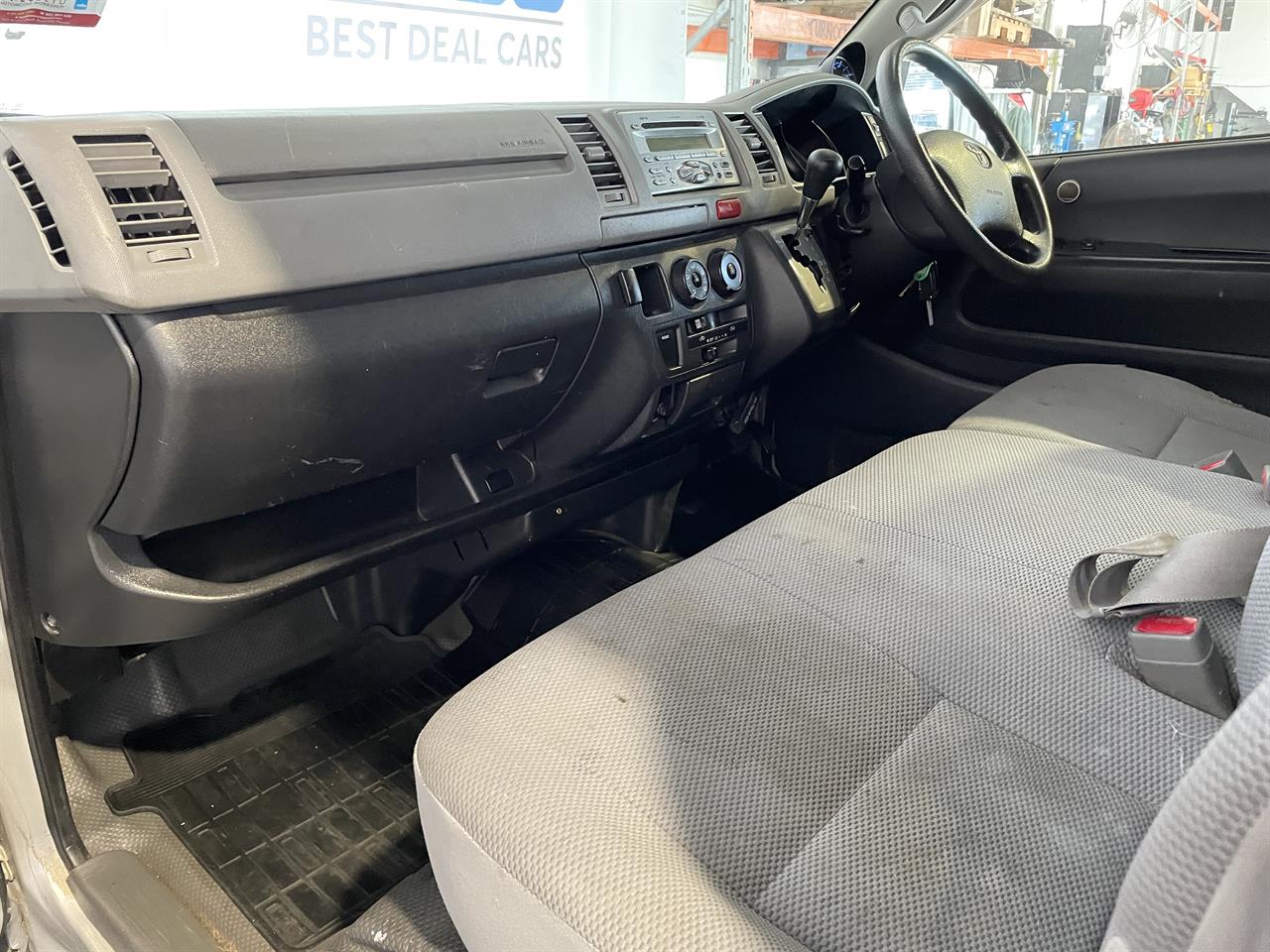 2007 Toyota Hiace