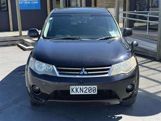 2006 Mitsubishi Outlander - Thumbnail