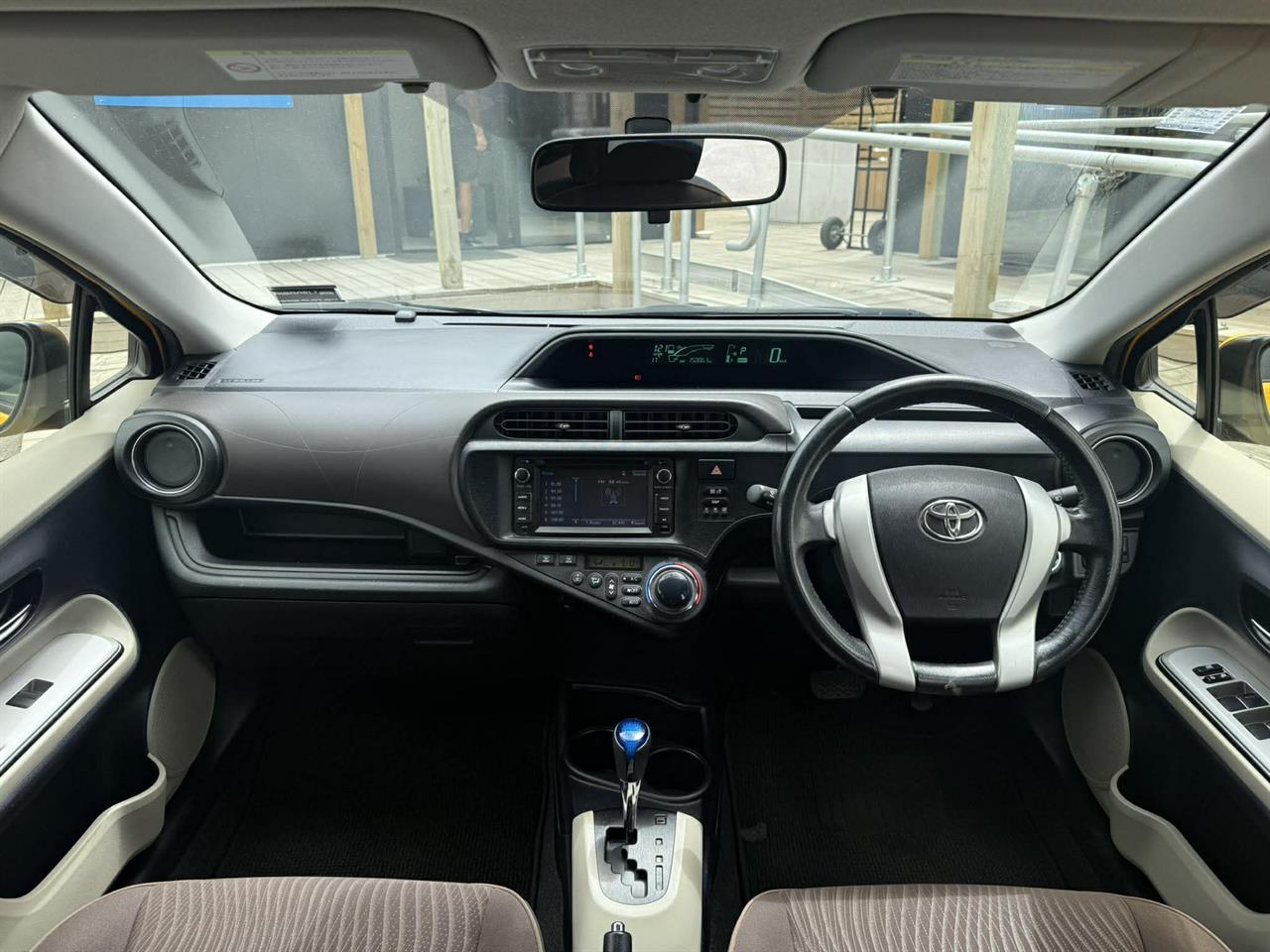 2013 Toyota Aqua