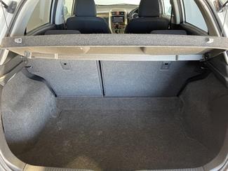 2007 Toyota Auris - Thumbnail