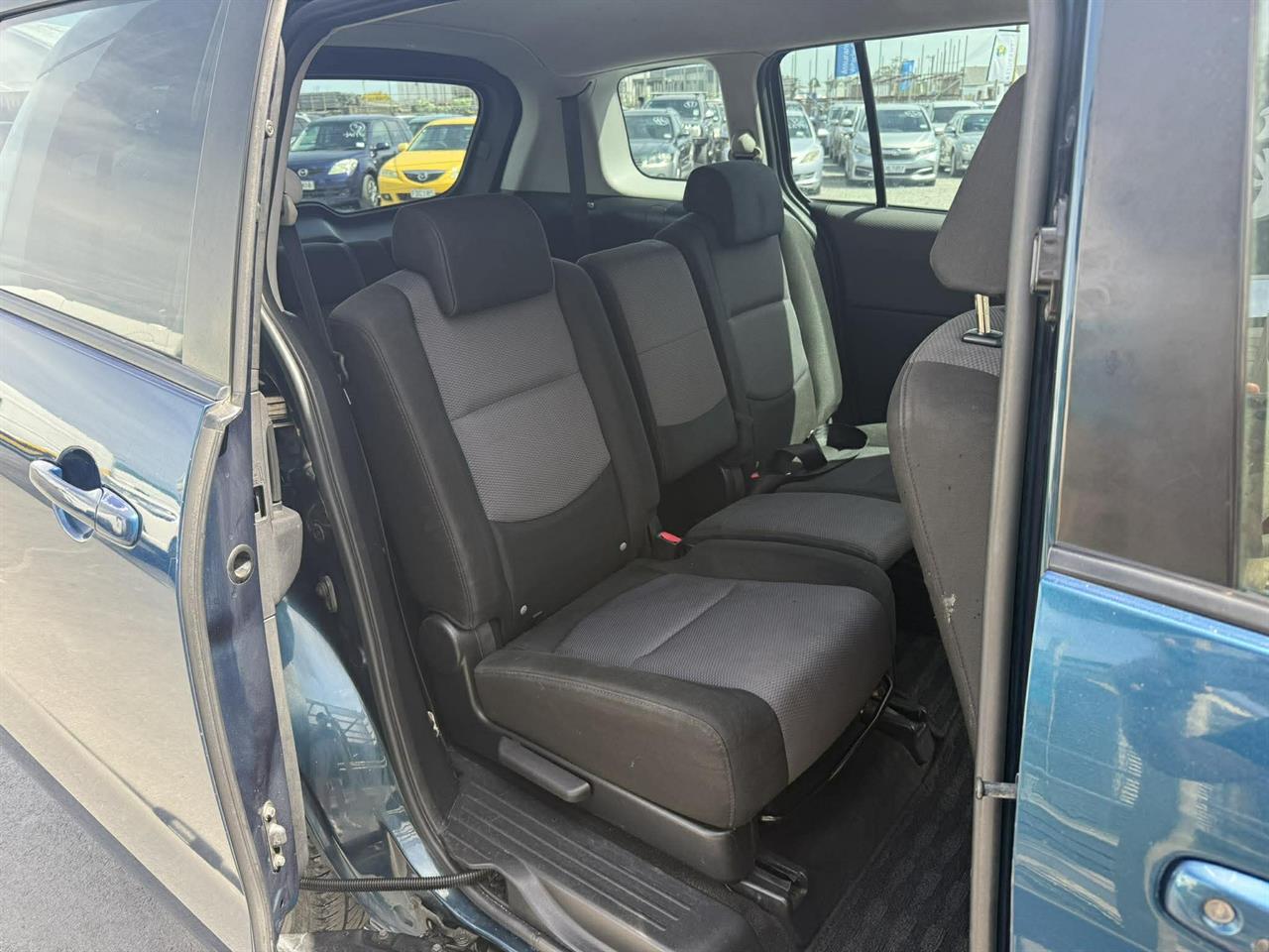 2005 Mazda Premacy