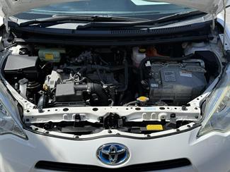 2014 Toyota Aqua - Thumbnail