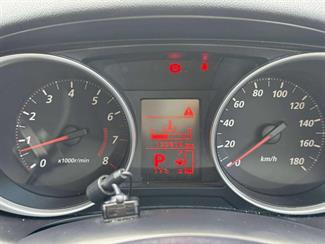 2010 Mitsubishi RVR - Thumbnail