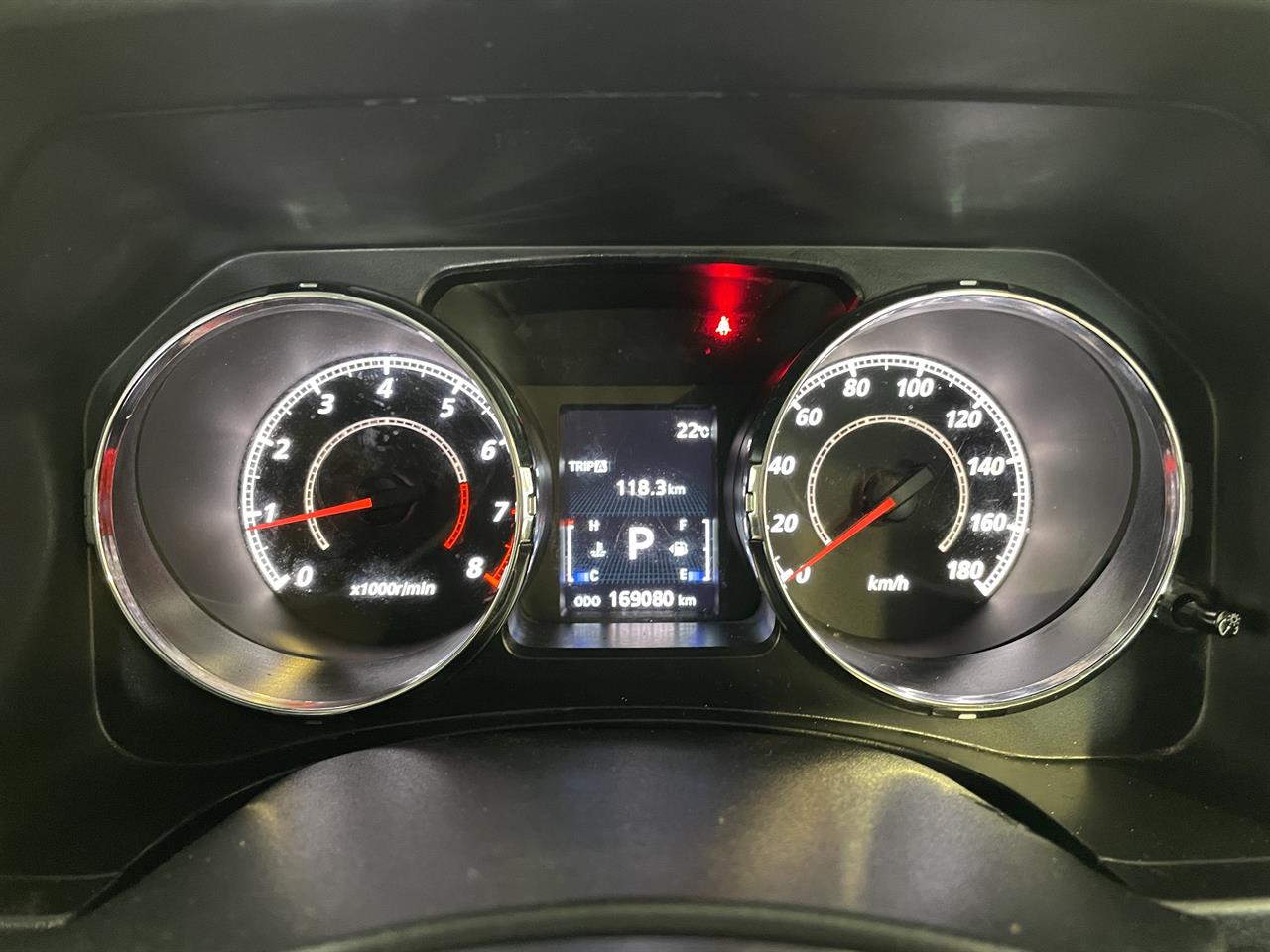 2010 Mitsubishi Delica