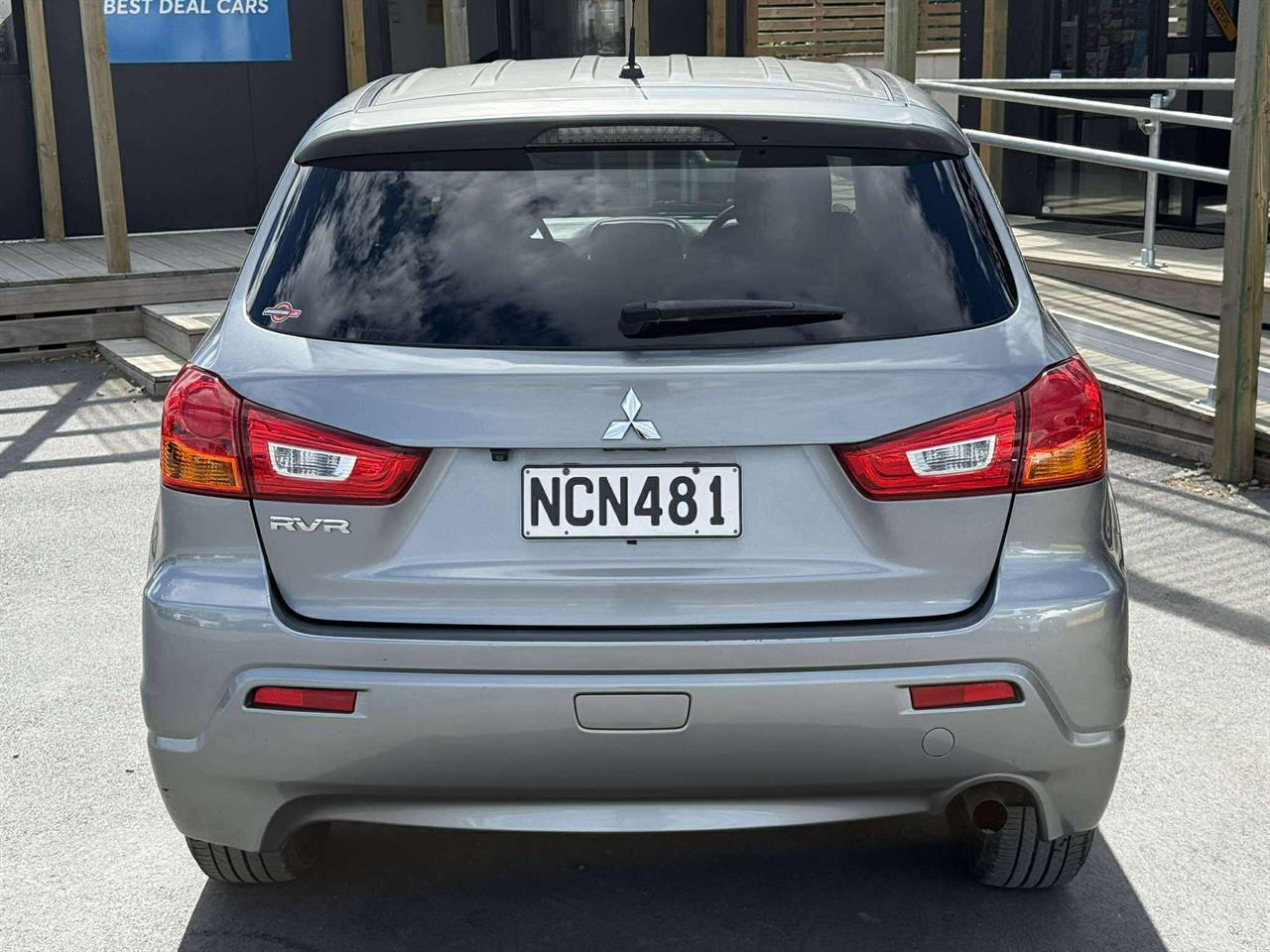 2010 Mitsubishi RVR