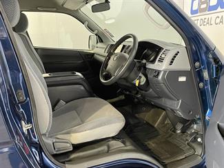 2007 Toyota Hiace - Thumbnail