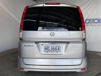 2008 Nissan Serena - Thumbnail